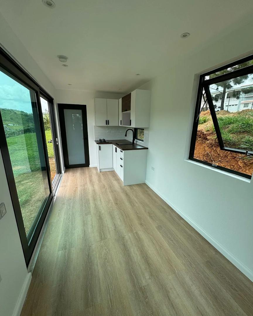 Casa Modulare T1 28.3 mq Container 40 Piedi High Cube di Lusso