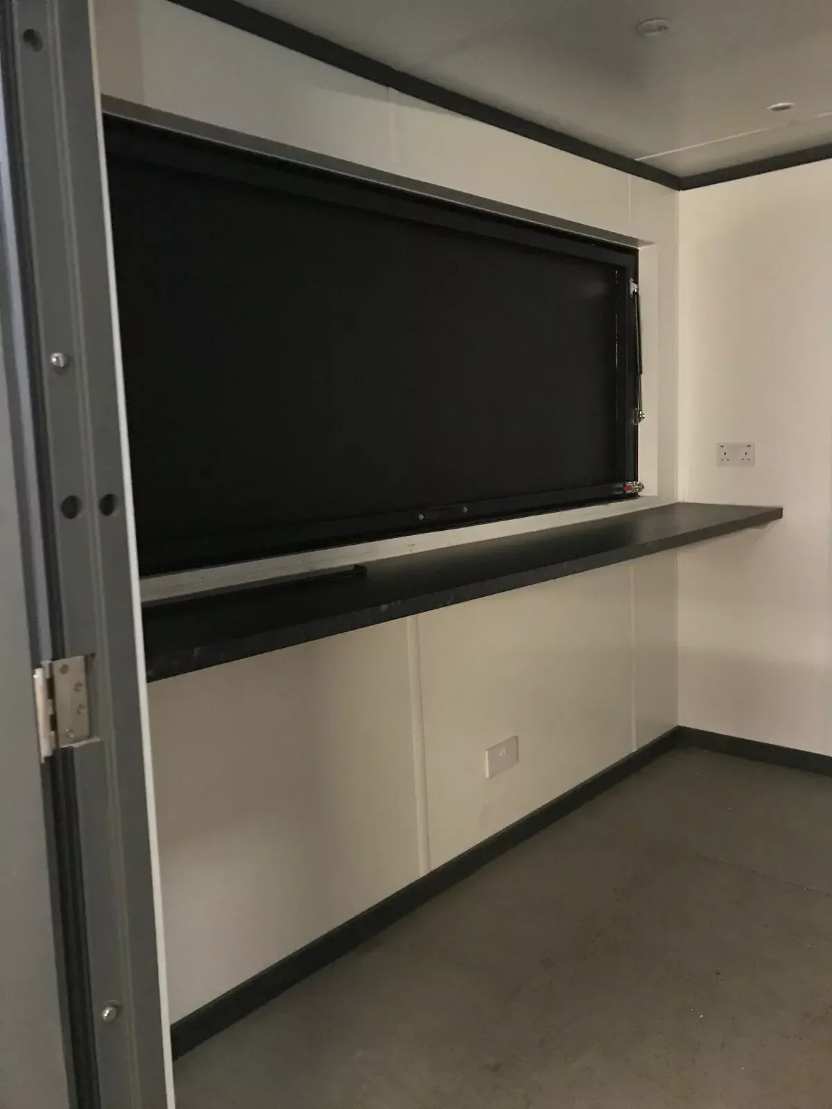 Chiosco Bar Modulare Premium 7.2mq con Design in Legno