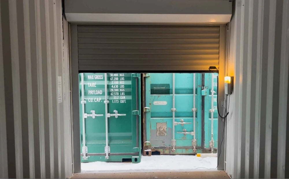 Contenitore Deposito 20 Piedi High Cube con Serranda Industriale Avvolgibile