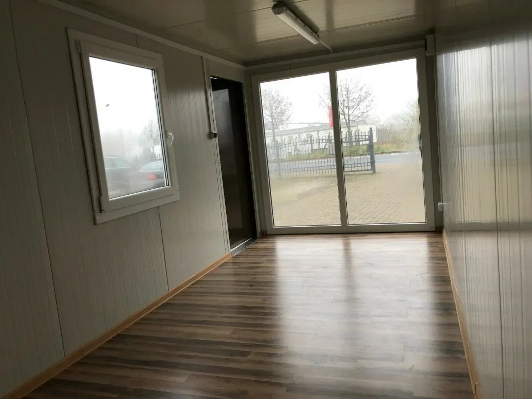 Modulo Abitativo Container 16mq con Design Moderno e Terrazza