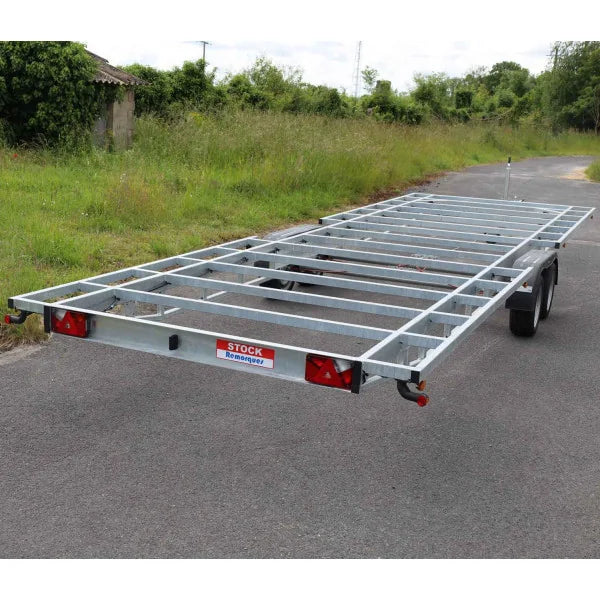 Rimorchio Robusto Triplo Asse per Tiny House 8,40m x 2,44m