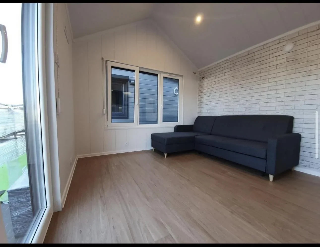 Unità Abitativa Mobile 35mq con 2 Camere Design Moderno